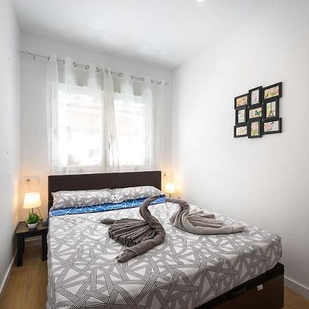 Cozy 3 Bed Apartment In The Heart Of Alicante Bagian luar foto