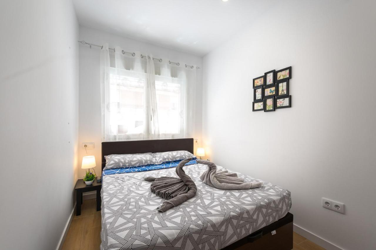 Cozy 3 Bed Apartment In The Heart Of Alicante Bagian luar foto